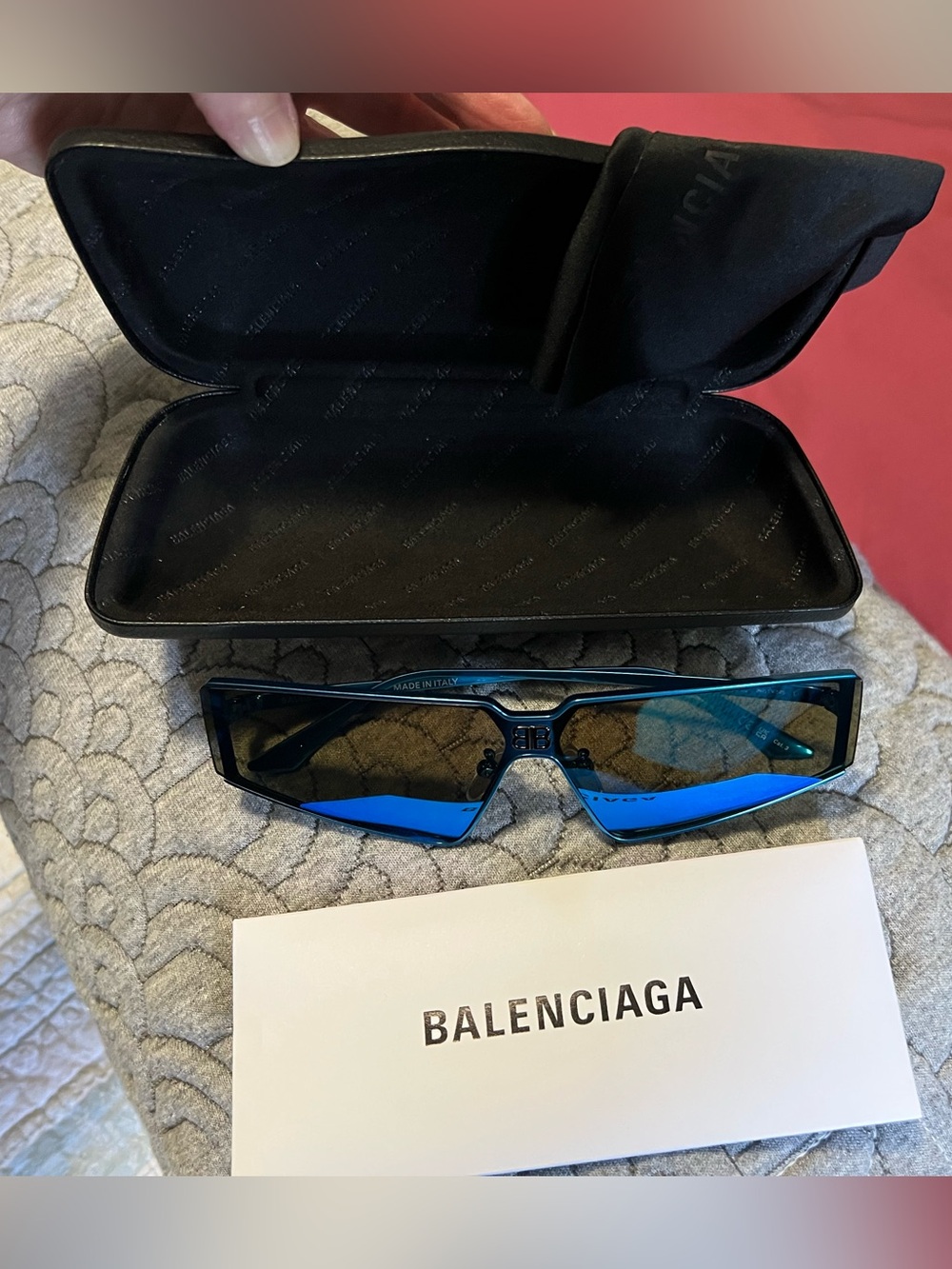 🌺 FOR TRADE WITH CLAIRE Balenciaga Women's Blue Shield Sunglasses with BB Logo - Picture 2 of 13